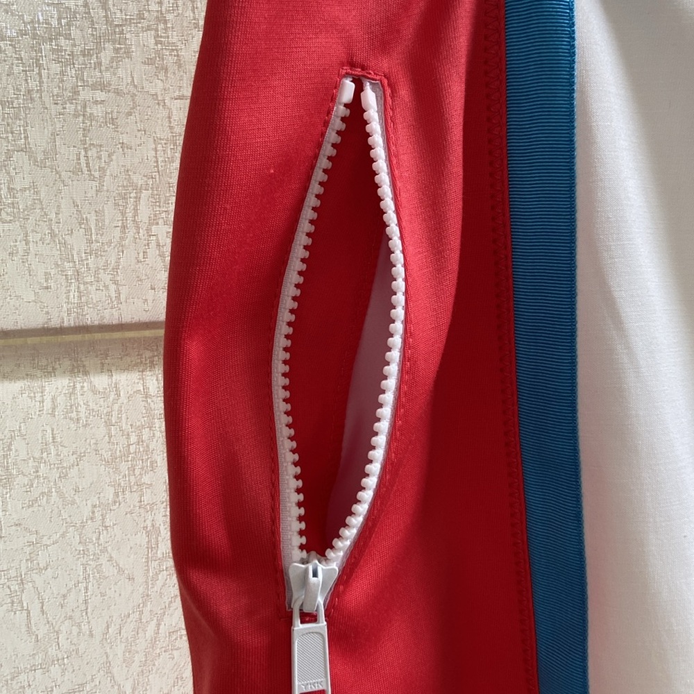 Etcetera - Picture 4 of 8